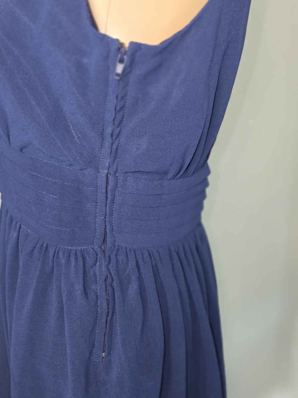 Ya Los Angeles Windy City Navy Halter Midi Dress Sz L Side Zip Lined Chiffon - Picture 11 of 16